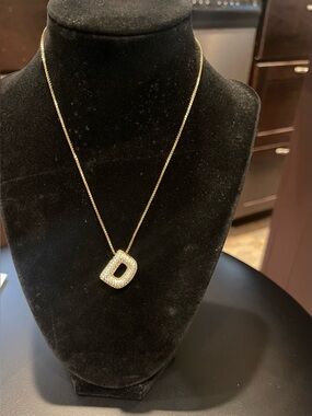 Gold Initial 'D' Pendant Necklace - Dainty Women's Jewelry
